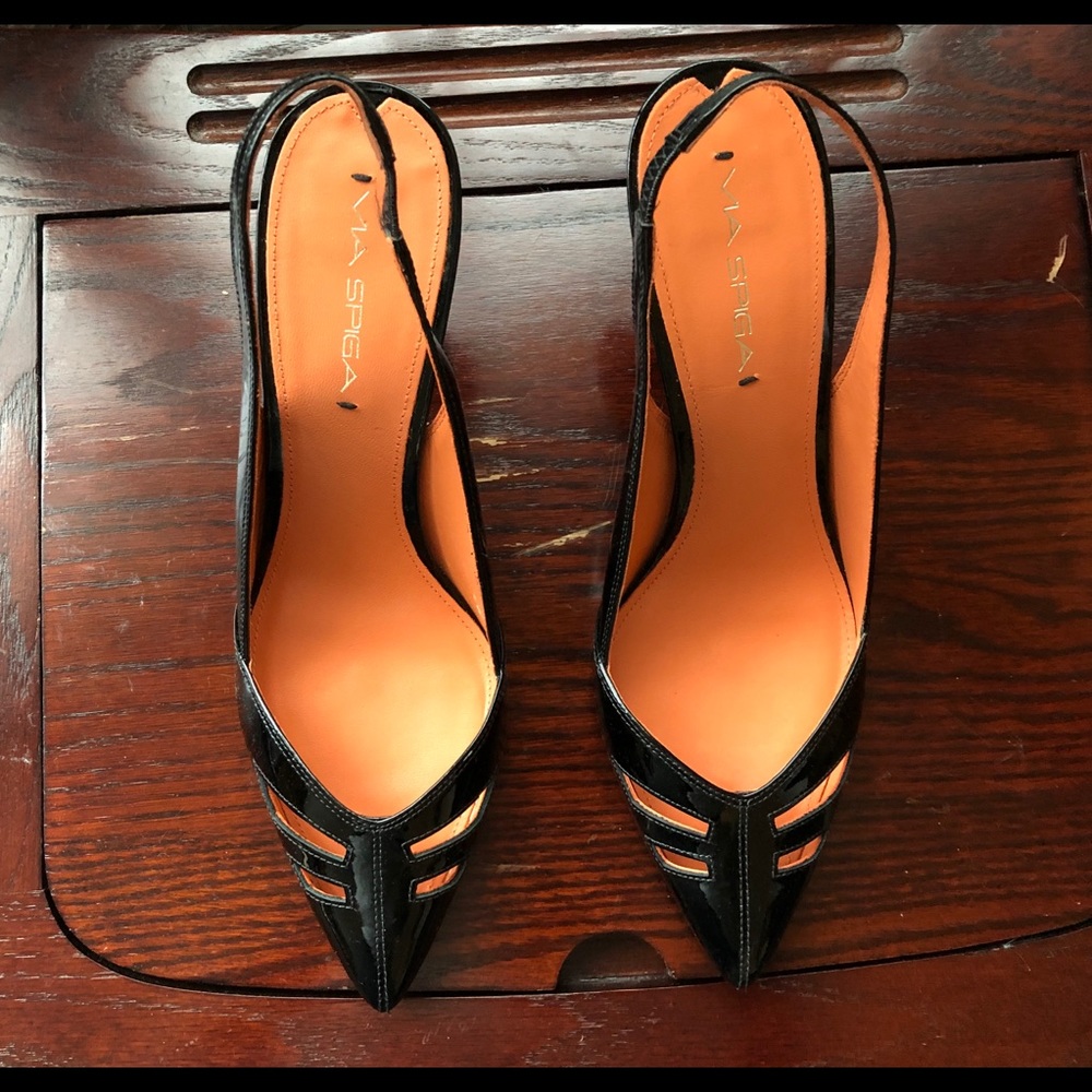 Black Heel